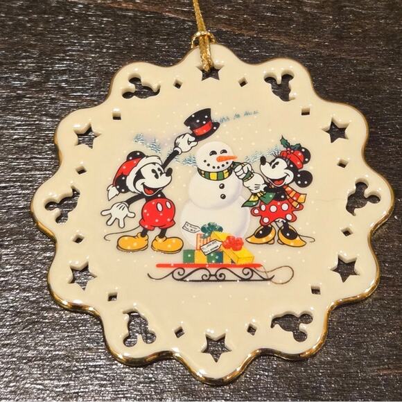 Lenox China Disney Mickey Minnie Building Snowman Flat Cream Gold 3.4" Tall - Picture 3 of 4
